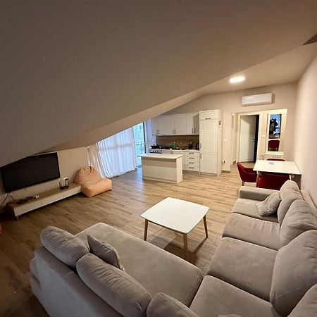 Shengjin Apartaments Eksteriør billede