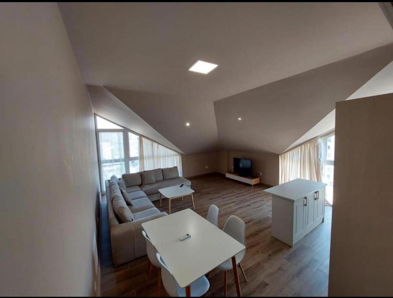 Shengjin Apartaments Eksteriør billede