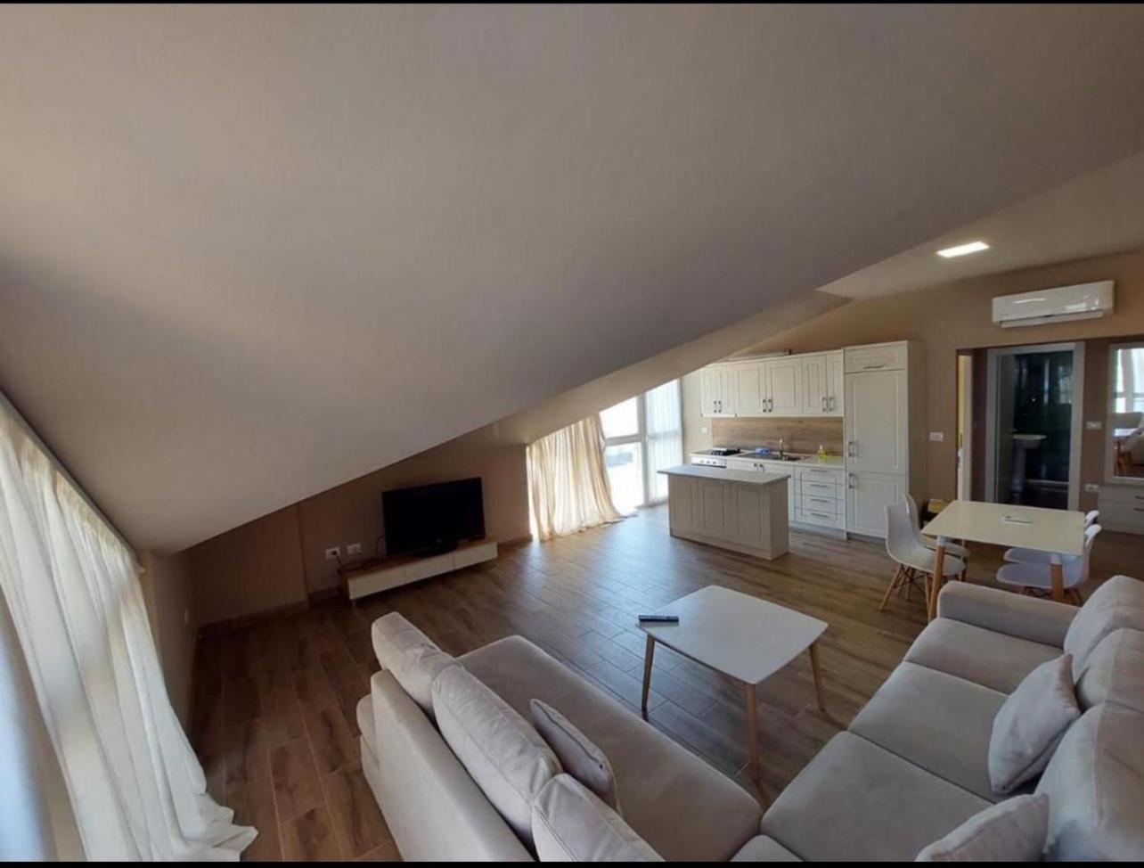 Shengjin Apartaments Eksteriør billede