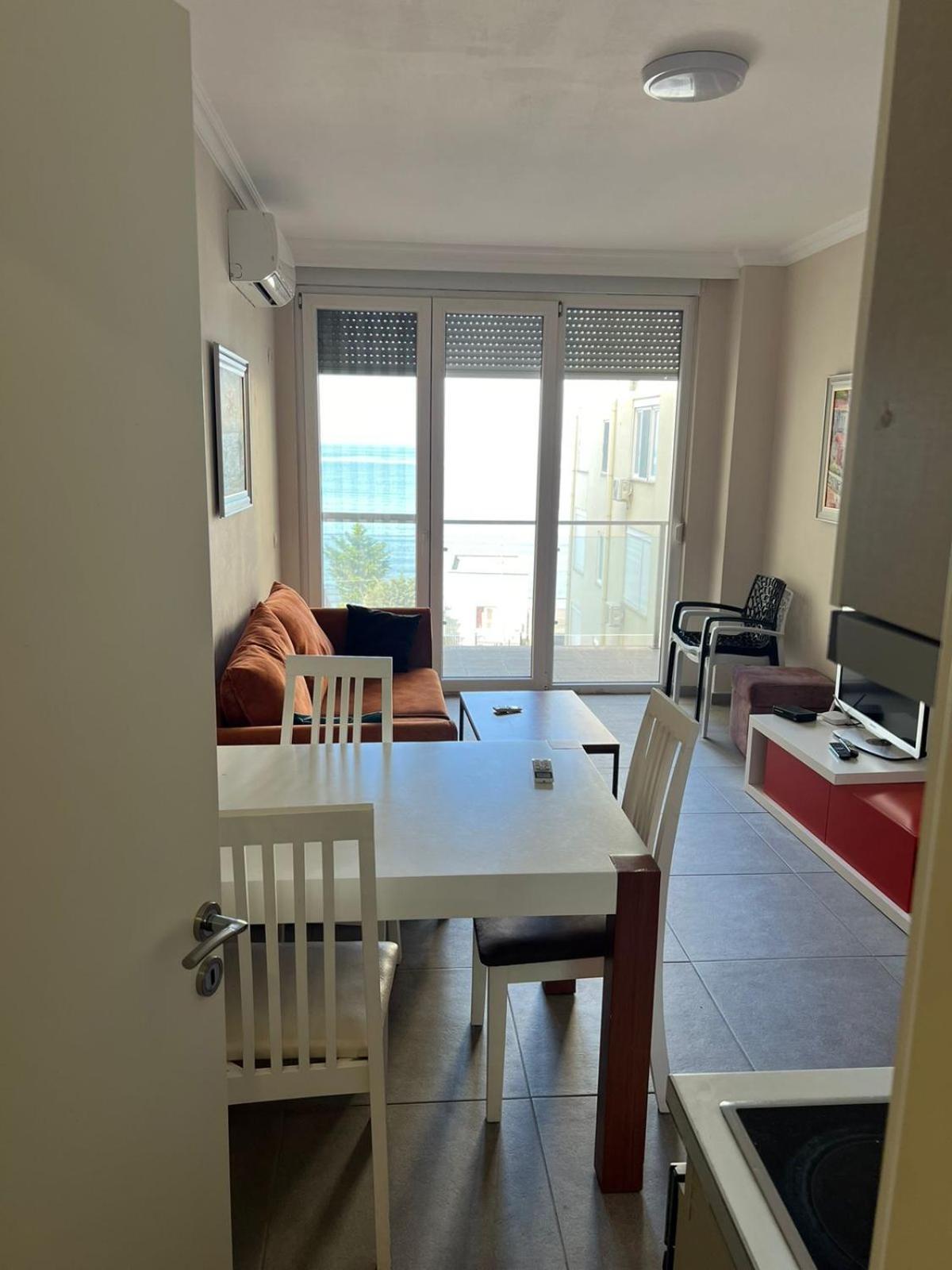 Shengjin Apartaments Eksteriør billede
