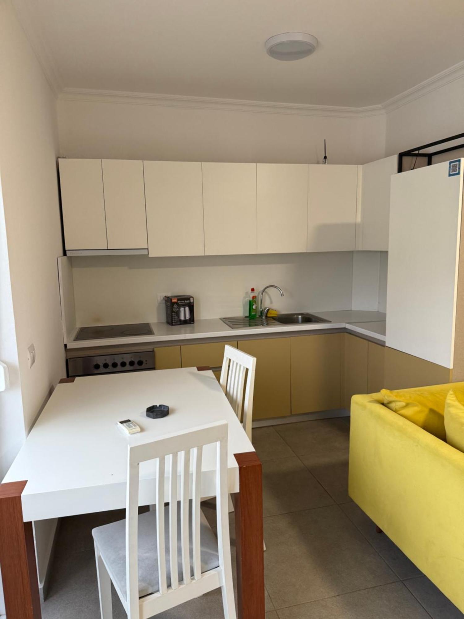 Shengjin Apartaments Eksteriør billede
